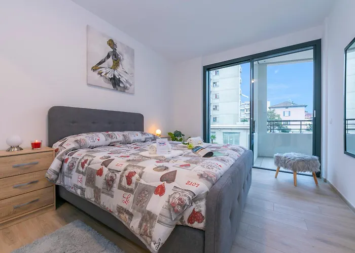 Enchanted Home - Happy Rentals